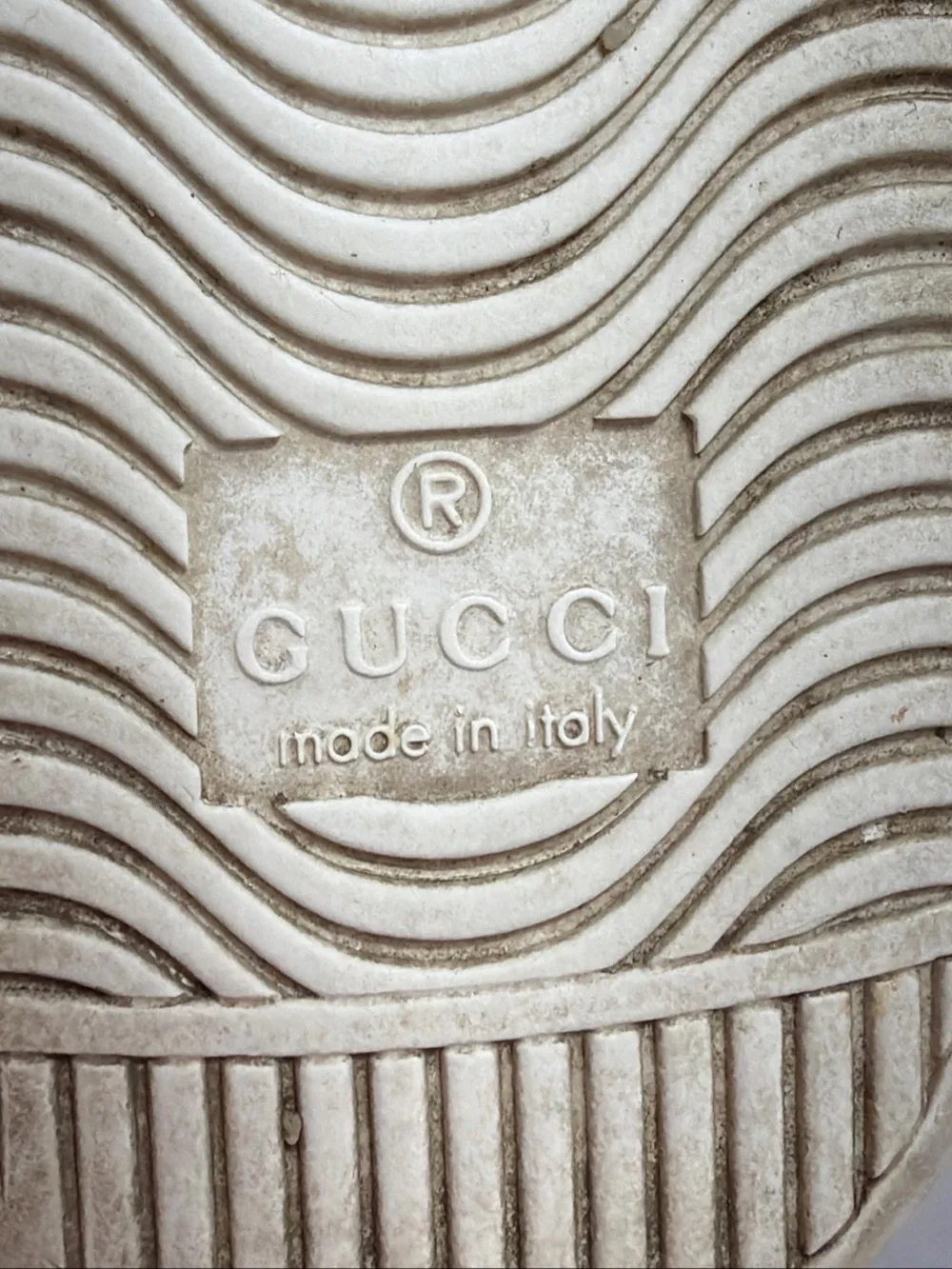 Gucci ACE VALENTINE’S DAY GG CANVAS WOMEN’S SNEAKERS Size EU 35.5 US 5.5-6 VGC - Picture 13 of 15